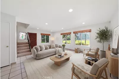 9646 Karmont, South Gate, CA 90280 - Photo 4