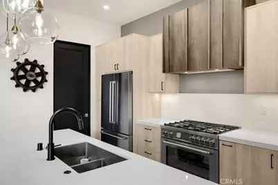 756 W 19th Street #B, Costa Mesa, CA 92627 - Photo 20