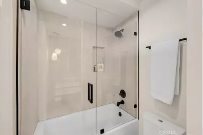 756 W 19th Street #B, Costa Mesa, CA 92627 - Photo 32