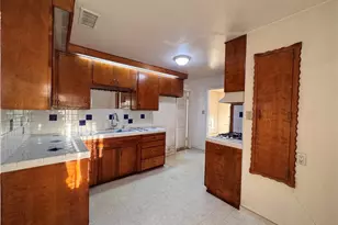 10902 Alclad, Whittier, CA 90605 - Photo 16