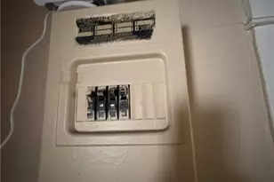 617 W 3rd St, Long Beach, CA 90802 - Photo 14