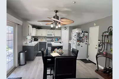 5853 Jefferson Court, Fontana, CA 92336 - Photo 10