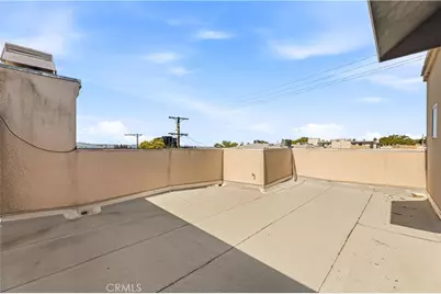 611 E Olive #106, Burbank, CA 91501 - Photo 20