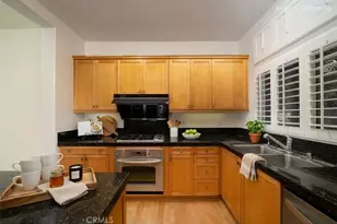 30 Burlingame, Irvine, CA 92602 - Photo 8