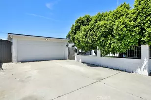 10301 Antigua St, Anaheim, CA 92804 - Photo 2