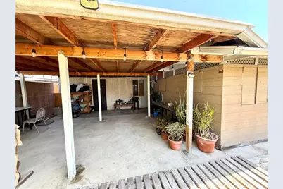 22433 Island, Carson, CA 90745 - Photo 40