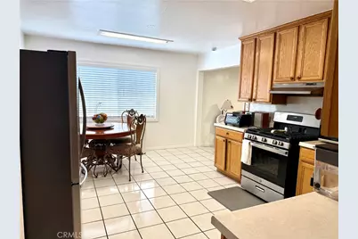 22433 Island, Carson, CA 90745 - Photo 36