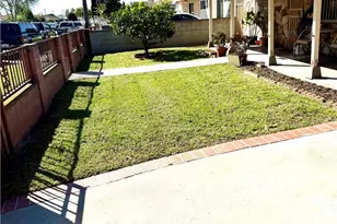 22433 Island, Carson, CA 90745 - Photo 6