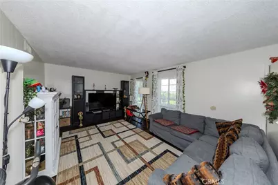 1800 W Gramercy Ave, Anaheim, CA 92801 - Photo 8