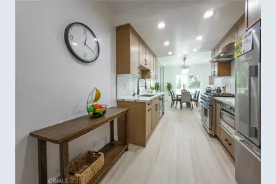 1944 Glendon #209, Los Angeles, CA 90025 - Photo 34