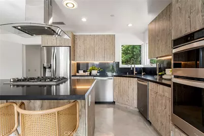 385 S Via Montanera, Anaheim Hills, CA 92807 - Photo 16