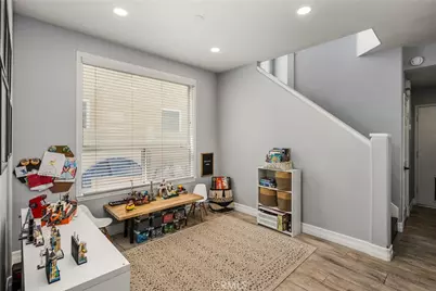 8346 E Quiet Canyon Court, Anaheim, CA 92808 - Photo 14