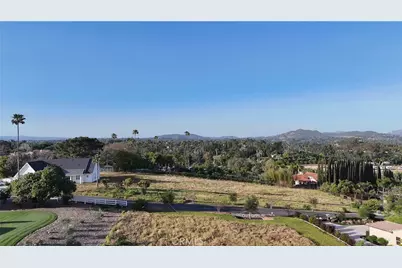 1940 Grey Rabbit Hollow Lane, Fallbrook, CA 92028 - Photo 1