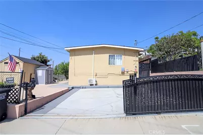 2005 Redding, Rosemead, CA 91770 - Photo 26