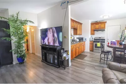 2005 Redding, Rosemead, CA 91770 - Photo 6