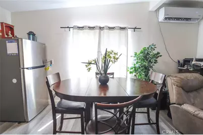 2005 Redding, Rosemead, CA 91770 - Photo 10