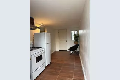 2005 Redding, Rosemead, CA 91770 - Photo 24