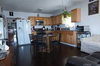 611 W 91st, Los Angeles, CA 90044 - Photo 40