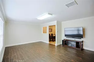 5317 W Henderson Pl, Santa Ana, CA 92704 - Photo 14