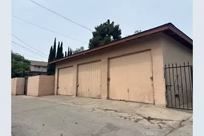 406 E Walnut, Santa Ana, CA 92701 - Photo 34