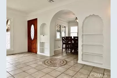 50 Pomona, Long Beach, CA 90803 - Photo 2