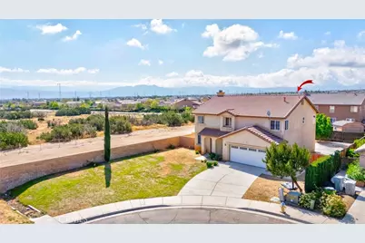 13689 Buena Vista, Hesperia, CA 92344 - Photo 2