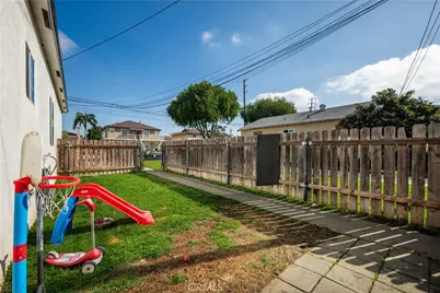 9722 Walnut Street, Bellflower, CA 90706 - Photo 48