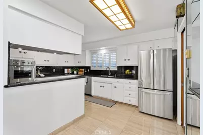 3601 E Ocean Blvd #2C, Long Beach, CA 90803 - Photo 8