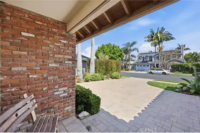105 Harvard Lane, Seal Beach, CA 90740 - Photo 8