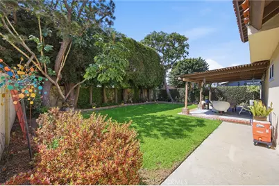 105 Harvard Lane, Seal Beach, CA 90740 - Photo 46