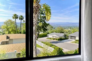 4709 Dunman, Woodland Hills, CA 91364 - Photo 28