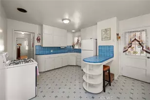 428 S Campus, Upland, CA 91786 - Photo 6