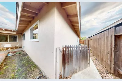 6631 Walton, Huntington Beach, CA 92647 - Photo 26