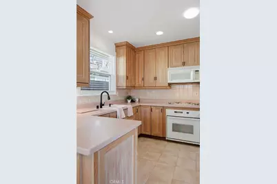 5041 McFadden, Huntington Beach, CA 92649 - Photo 10