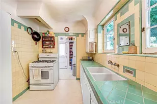 1071 S Crescent Heights Blvd, Los Angeles, CA 90035 - Photo 6