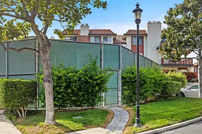 6200 Riviera, Long Beach, CA 90815 - Photo 34