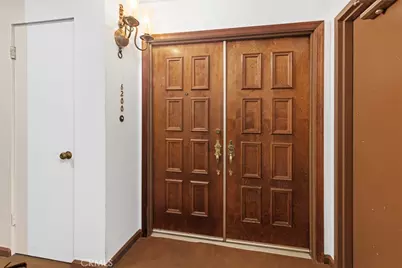 6200 Riviera, Long Beach, CA 90815 - Photo 2