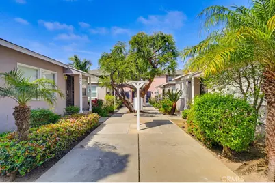 2661 Lime Avenue, Signal Hill, CA 90755 - Photo 4