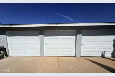 16010 Olive, Hesperia, CA 92345 - Photo 12