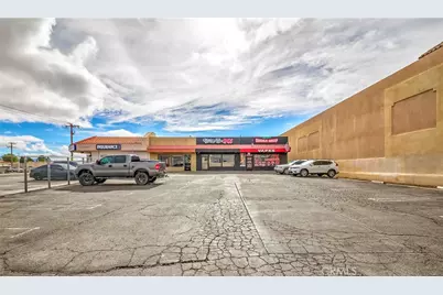 14895 Bear Valley, Hesperia, CA 92345 - Photo 10