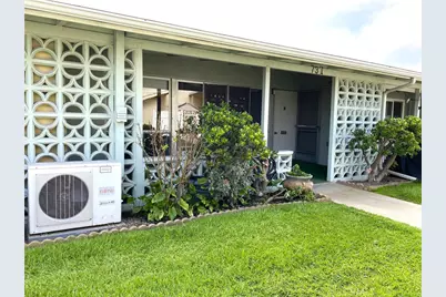 1361 Weeburn Rd., M4-73I, Seal Beach, CA 90740 - Photo 2