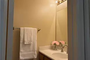 16709 Camden, Cerritos, CA 90703 - Photo 14