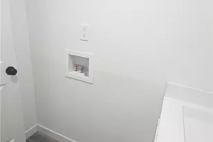 6601 Eucalyptus Dr, Bakersfield, CA 93306 - Photo 14