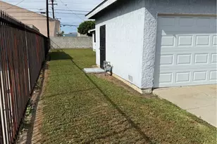 1813 W 151st, Compton, CA 90220 - Photo 18