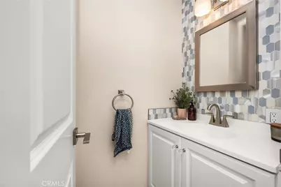 909 N Cleveland, Orange, CA 92867 - Photo 22