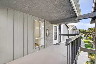 2839 S Fairview #D, Santa Ana, CA 92704 - Photo 2