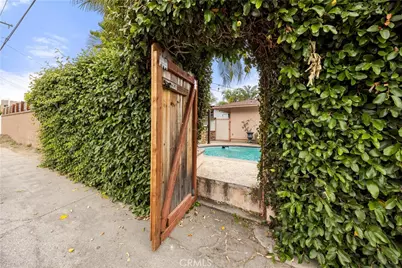 9315 Parrot, Downey, CA 90240 - Photo 34