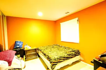 19914 Christopher, Saugus, CA 91350 - Photo 32