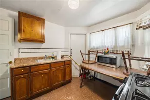 6723 Miles, Huntington Park, CA 90255 - Photo 32