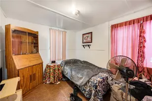 6723 Miles, Huntington Park, CA 90255 - Photo 24